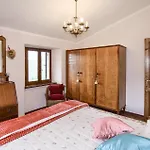 Holiday home Cozy In Palagnana