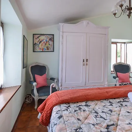 Cozy In בית נופש Palagnana